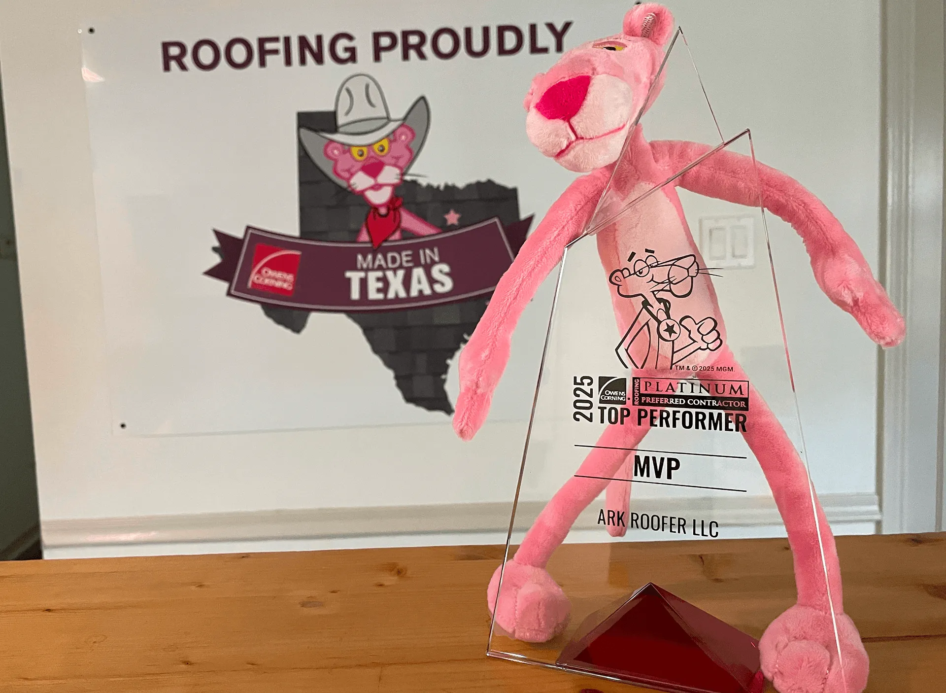 ARK ROOFER EARNS DUAL RECOGNITION AT OWENS CORNING PLATINUM CONFERENCE